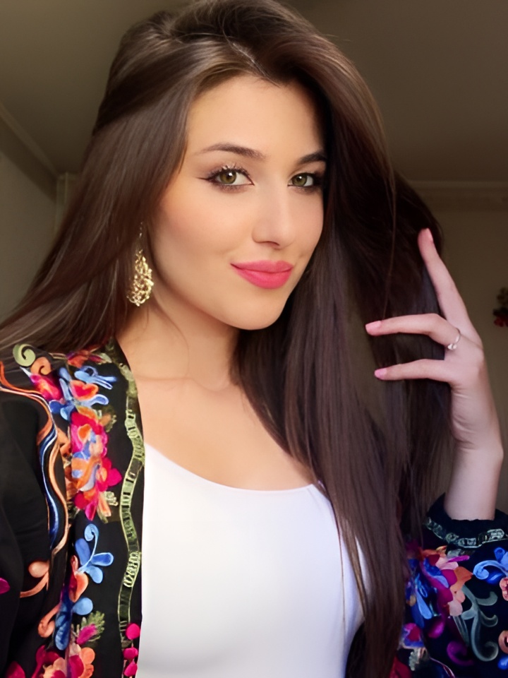 Алиана привлекальеная девушка из Мамы цена от 4000 руб