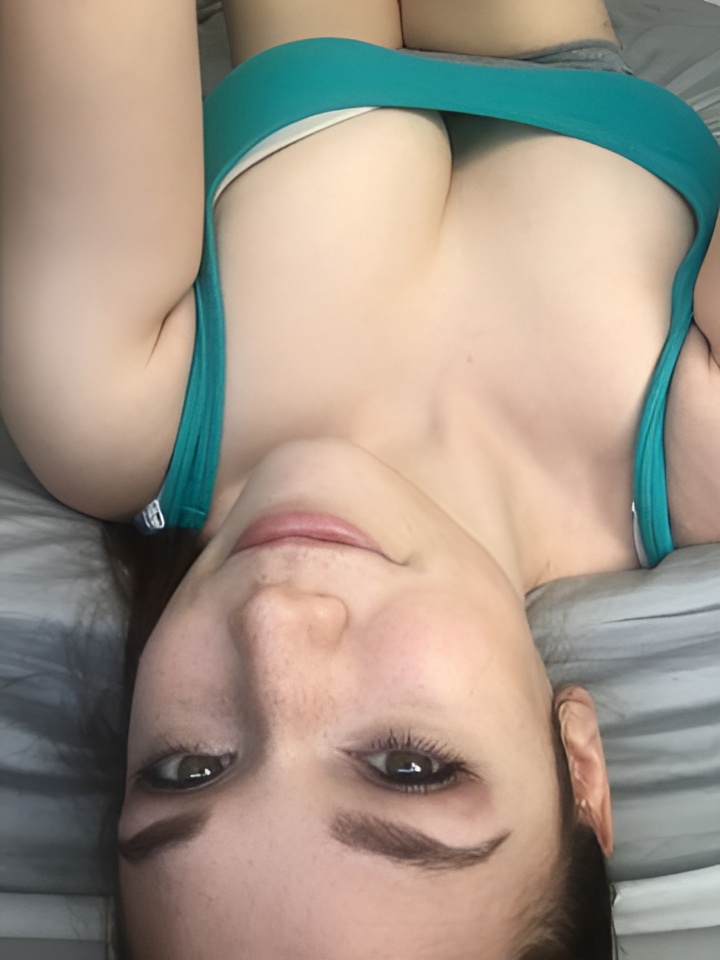 Хана привлекальеная девушка из Мамы цена от 10000 руб