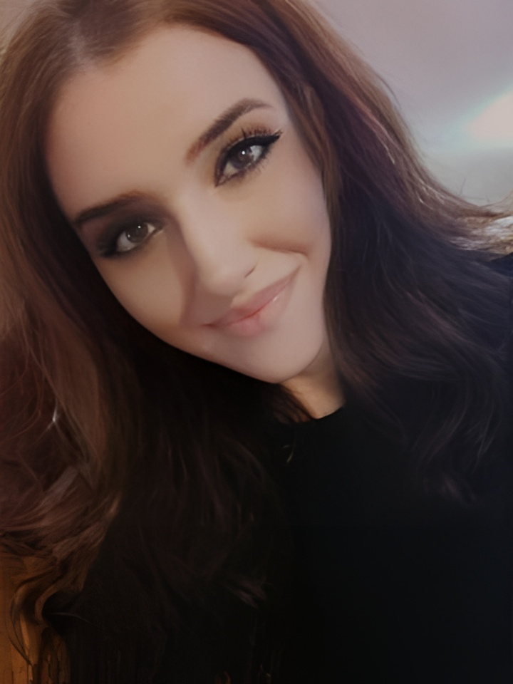 Лилия привлекальеная девушка из Мамы цена от 2500 руб