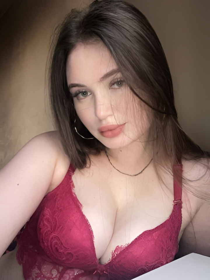 Раиса привлекальеная девушка из Мамы цена от 3000 руб