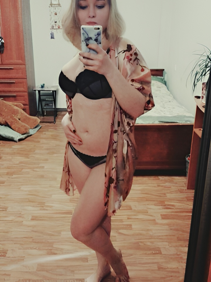 Индивидуалка Юна, доступна для личного знакомства от 10000 руб