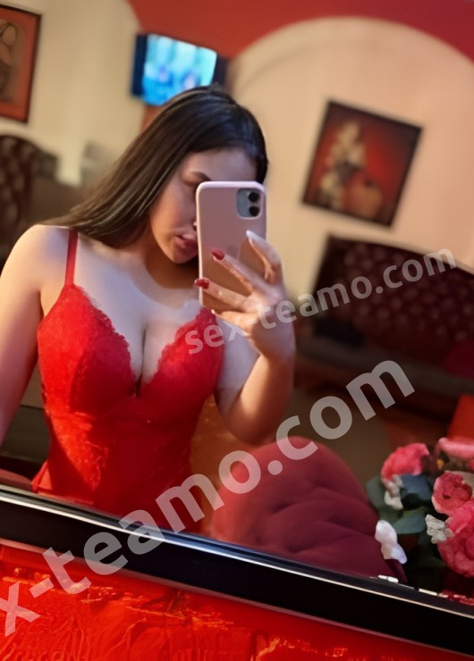 Элина привлекательная девушка из Мамы цена от 2000 руб