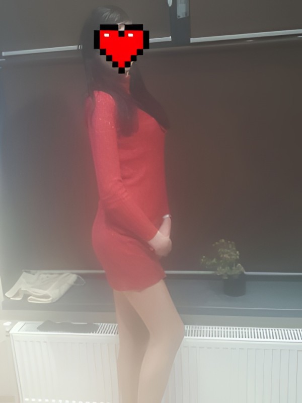 Лилия привлекательная девушка из Мамы цена от 1500 руб