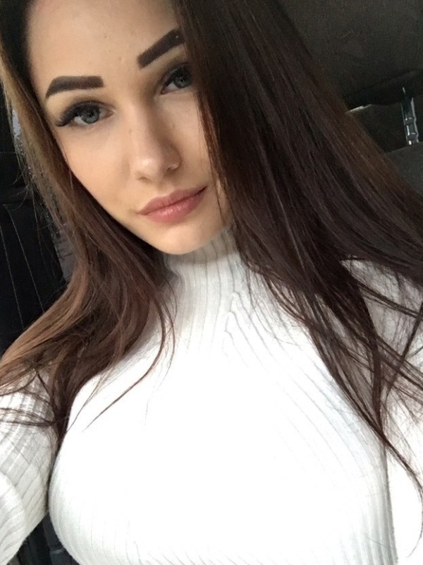 Светлана привлекательная девушка из Мамы цена от 3500 руб