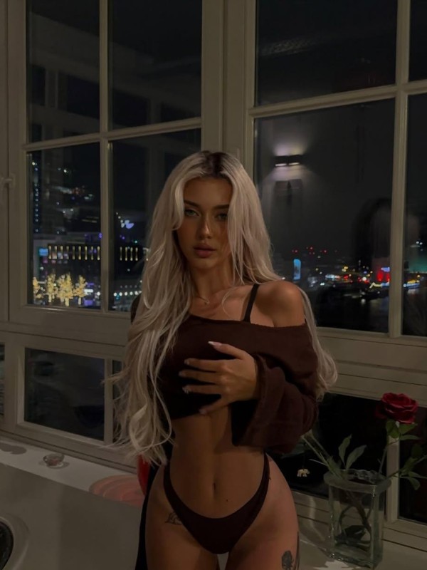 Лия привлекательная девушка из Мамы цена от 6000 руб